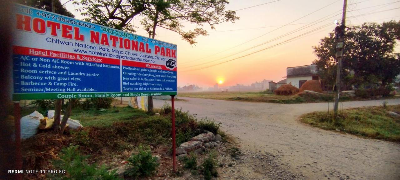 Hotel National Park- A Peaceful Family Home Where You Can Stay Peace And Enjoy And Organize The Wildlife Safari Chitwan Exterior foto