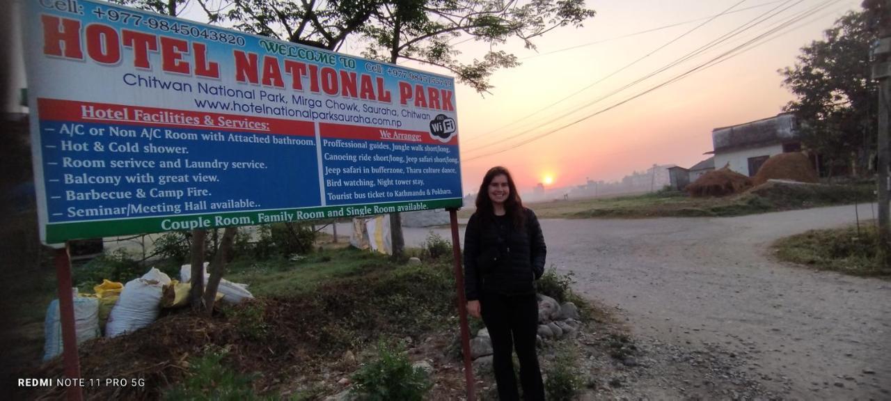 Hotel National Park- A Peaceful Family Home Where You Can Stay Peace And Enjoy And Organize The Wildlife Safari Chitwan Exterior foto